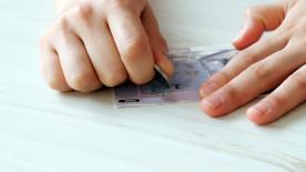 pièce ticket à gratter